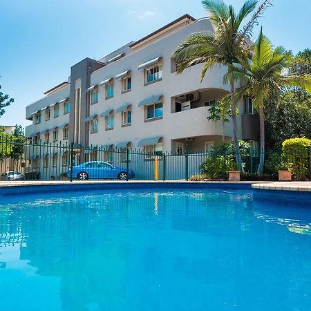 Hampton Court Apartments Brisbane Exterior photo